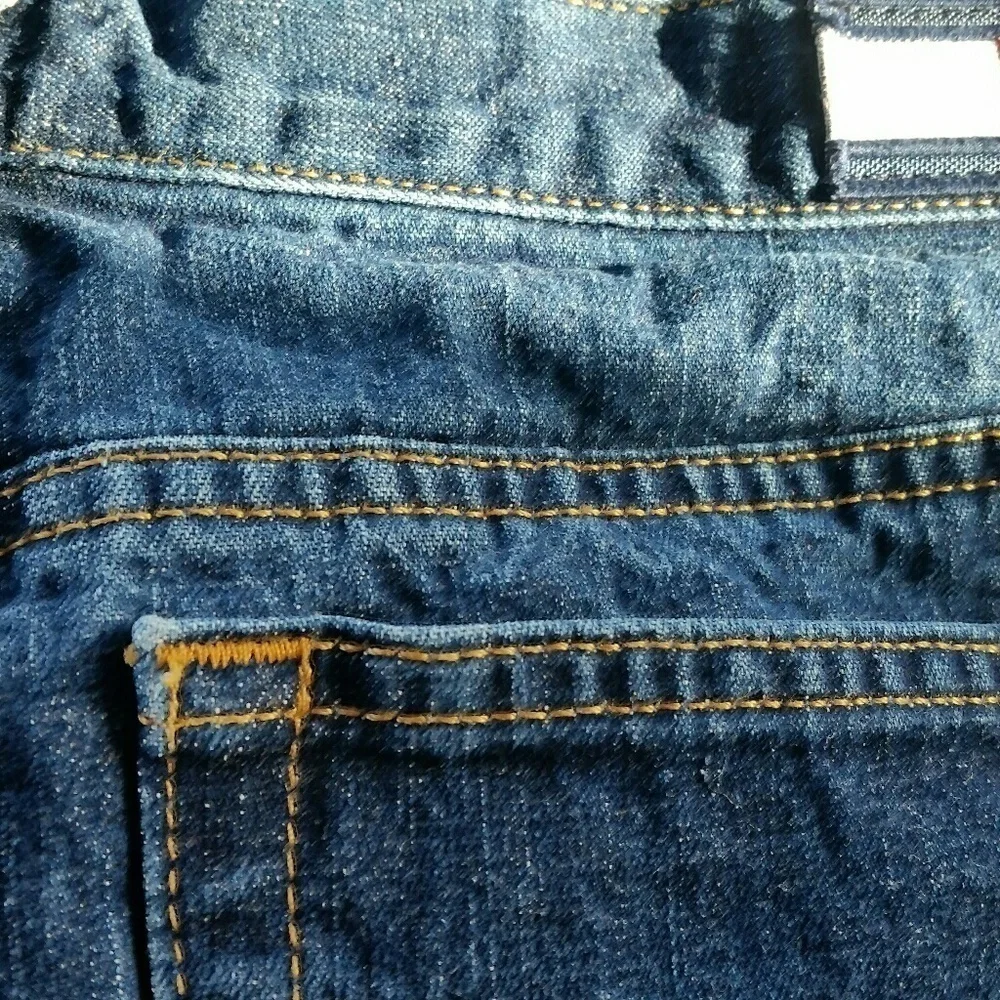 TOMMY HILFIGER Vintage Booty Shorts Size 9 B8 - Picture 3 of 5